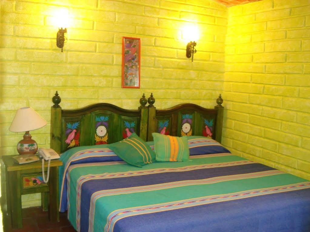 مبيت وإفطار Tlaquepaque Casa Del Retono المظهر الخارجي الصورة